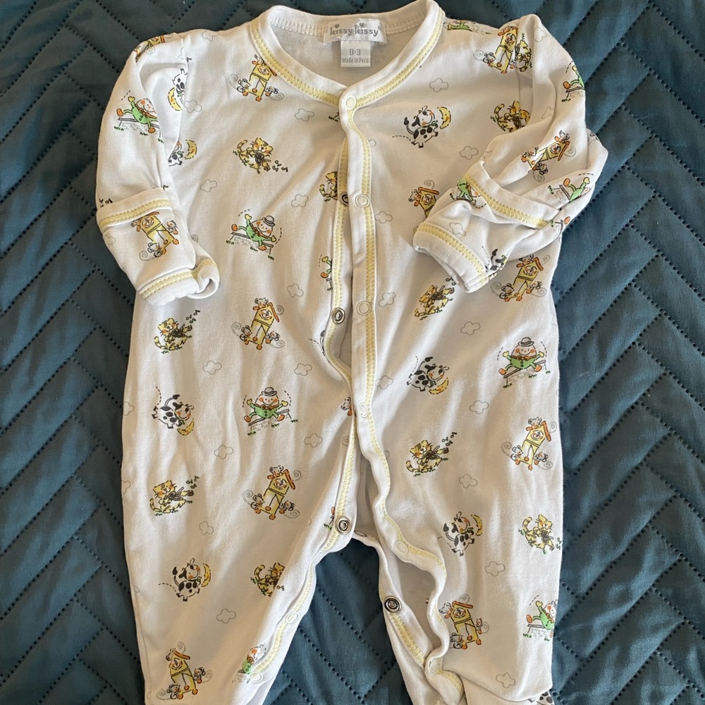 Kissy Kissy 0-3 month snap footie